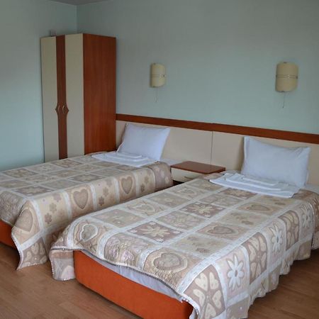 Hotel Perla Gorna Orjachovitsa Buitenkant foto