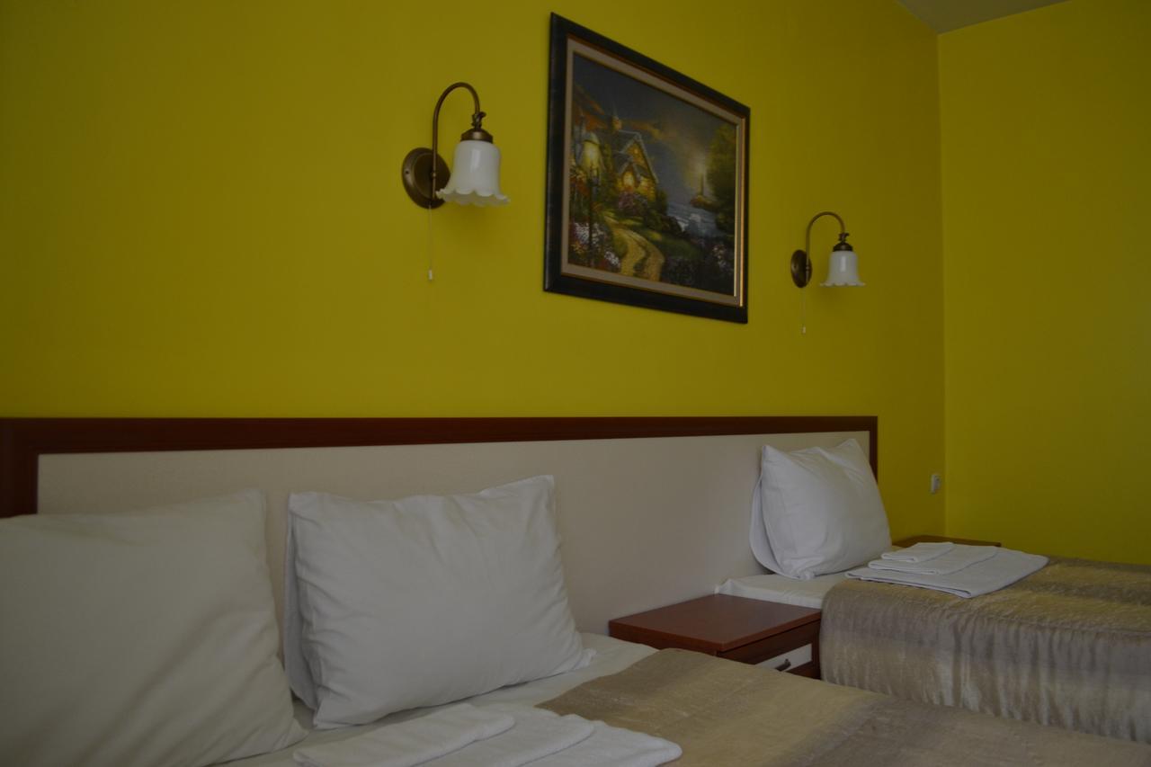 Hotel Perla Gorna Orjachovitsa Buitenkant foto