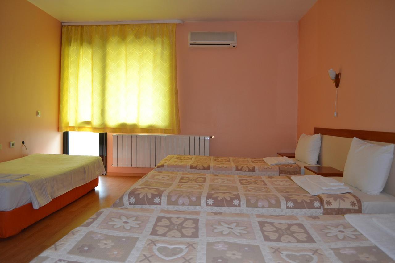 Hotel Perla Gorna Orjachovitsa Buitenkant foto